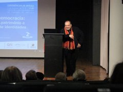 Cultura e Democracia: a memória, o património e a construção de identidades