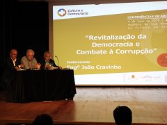 Revitalização da Democracia e Combate à Corrupção