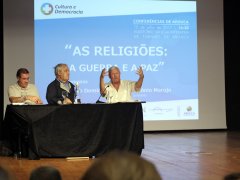 As religiões: a guerra e a paz