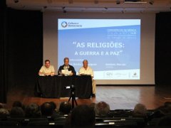 As religiões: a guerra e a paz