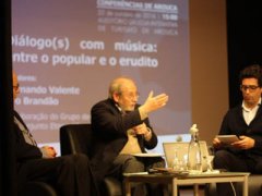 Diálogo(s) com música: entre o popular e o erudito