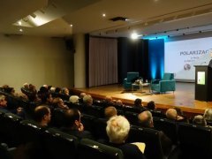 ConfAR - POLARIZAÇÃO – O Mundo a Preto e Branco